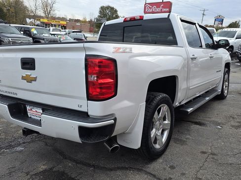 Used 2016 Chevrolet Silverado 1500 LT w/ LT Convenience Package image 7