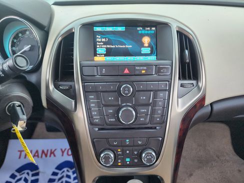 Used 2013 Buick Verano image 31