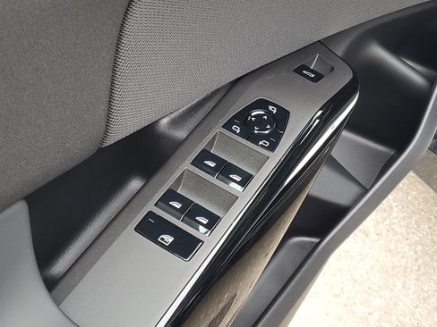 New 2026 BMW X3 xDrive30 w/ M Sport Package image 6