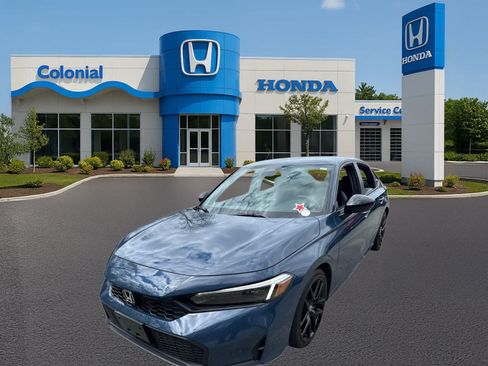 Used 2025 Honda Civic Sport image 2
