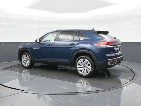 Used 2023 Volkswagen Atlas Cross Sport SE w/ Panoramic Sunroof Package AWD/4WD image 5