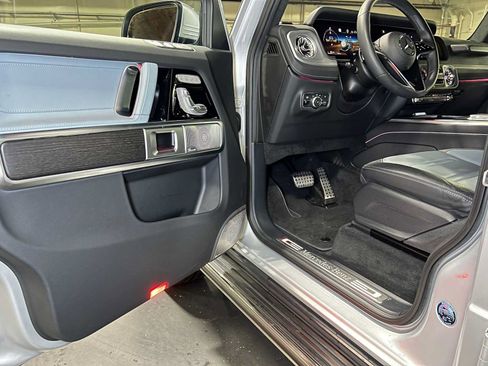 Used 2025 Mercedes-Benz G 550 image 20