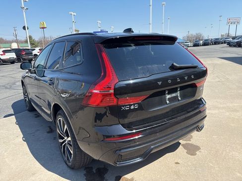 Certified 2025 Volvo XC60 B5 Plus AWD/4WD image 9