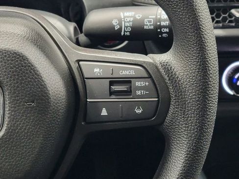 Used 2025 Honda HR-V LX image 29