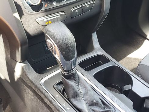 Used 2018 Ford Escape SE FWD image 30