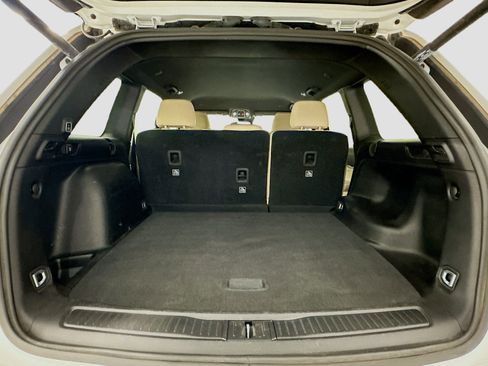 Used 2024 Jeep Grand Cherokee Limited image 30