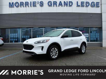 Used 2022 Ford Escape SE w/ Cold Weather Package