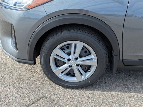 New 2025 Nissan Kicks Play S image 10