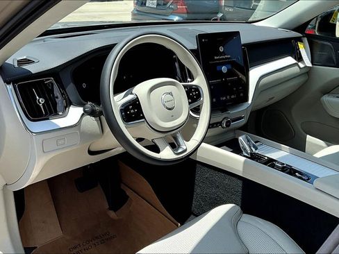 New 2026 Volvo XC60 B5 Ultra w/ Protection Package Premier image 20