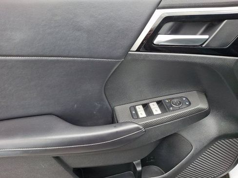 Used 2022 Mitsubishi Outlander SEL Black Edition AWD/4WD image 16