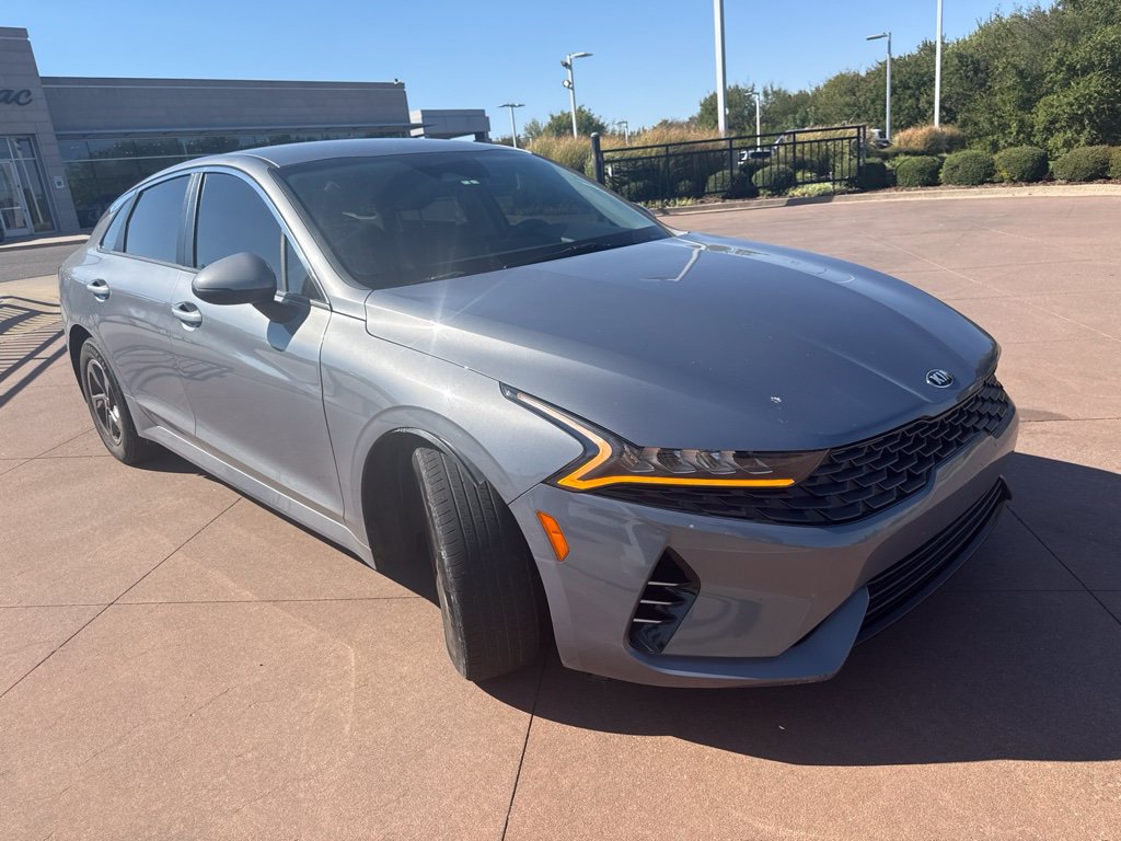 Used 2021 Kia K5 LXS FWD image 3