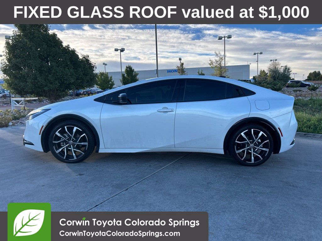 Used 2024 Toyota Prius Prime FWD image 5