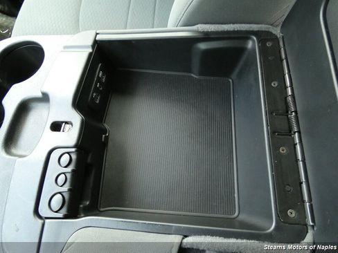 Used 2018 RAM 1500 Express RWD image 33