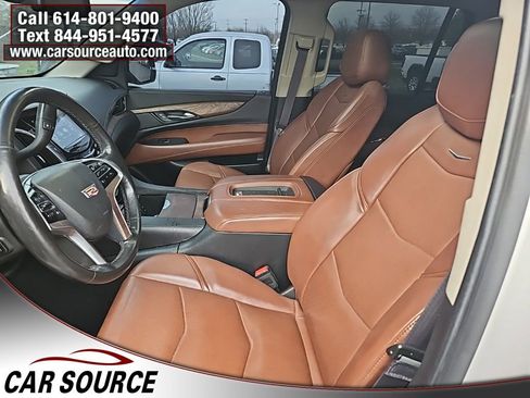 Used 2017 Cadillac Escalade Premium Luxury image 2
