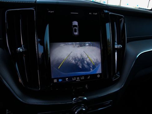 Used 2022 Volvo XC60 T8 Polestar w/ Protection Package Premier image 21