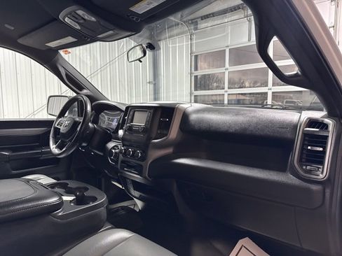 Used 2022 RAM 2500 Tradesman image 21