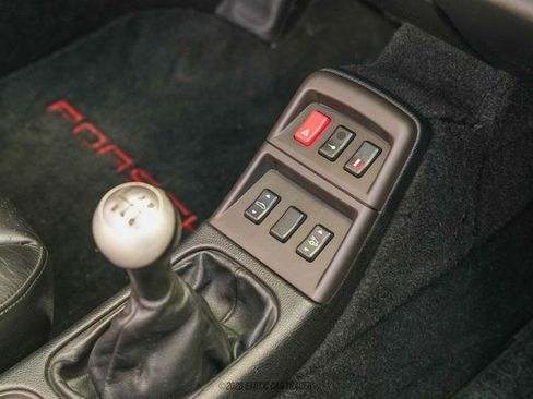 Used 1997 Porsche 911 Carrera 4 image 44