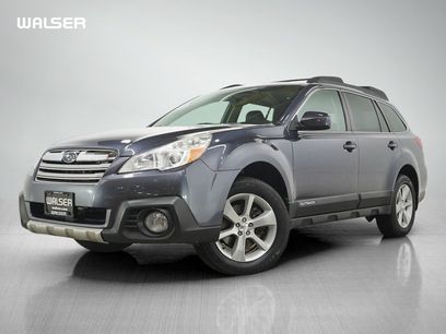 Used 2014 Subaru Outback 3.6R Limited w/ Moonroof Package