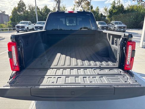 New 2025 Ford F250 Lariat w/ Lariat Ultimate Package AWD/4WD image 30