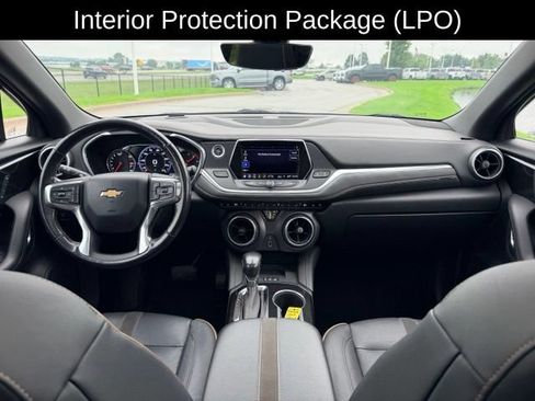 Certified 2019 Chevrolet Blazer Premier w/ Sun and Wheels Package FWD image 7