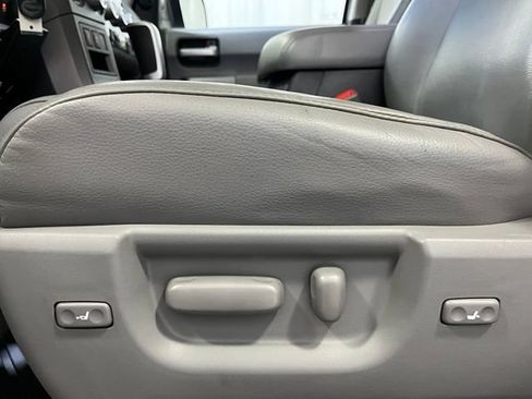 Used 2015 Toyota Sequoia Limited AWD/4WD image 16