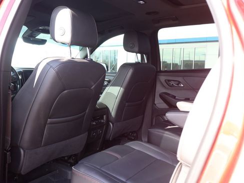 Used 2023 Chevrolet Traverse RS w/ LPO, Cargo Package image 32
