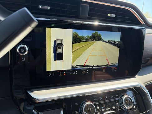 New 2026 GMC Sierra 2500 Denali Ultimate AWD/4WD image 23