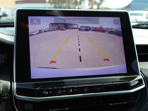 Used 2024 Jeep Compass Trailhawk image 29