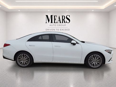 Used 2023 Mercedes-Benz CLA 250 w/ Premium Package image 6