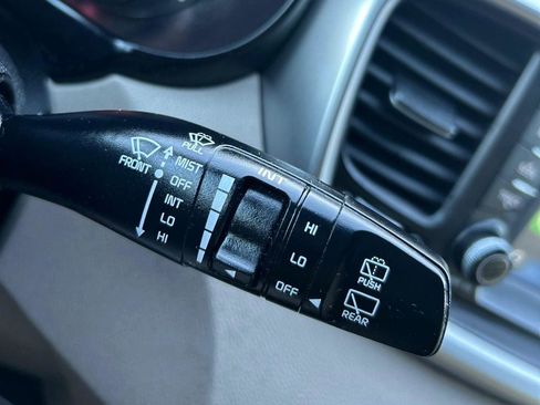 Used 2018 Kia Sorento FWD image 44