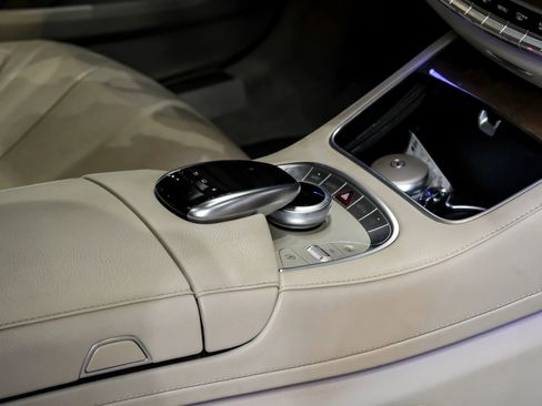 Used 2015 Mercedes-Benz S 550 Sedan image 24