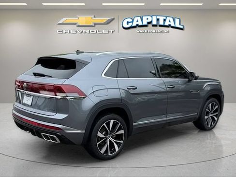 Used 2024 Volkswagen Atlas Cross Sport SEL Premium R-Line AWD/4WD image 5