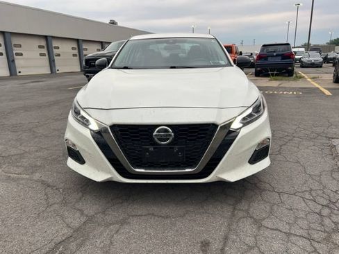 Used 2020 Nissan Altima 2.5 SR AWD/4WD image 6