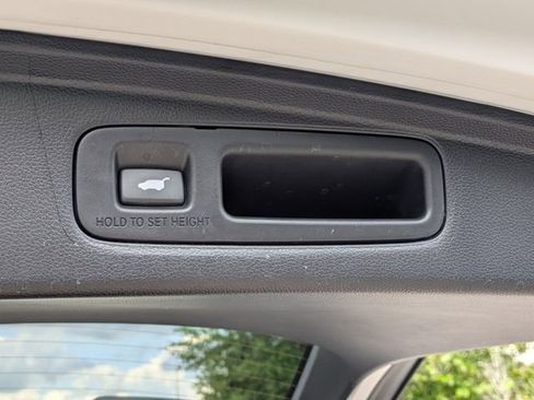 Used 2025 Honda CR-V Sport-L image 14