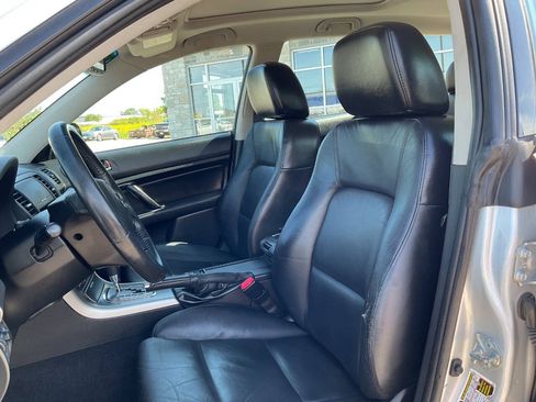 Used 2006 Subaru Outback 2.5i Limited AWD/4WD image 15