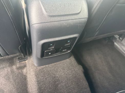 Used 2024 Ford Bronco Wildtrak AWD/4WD image 17