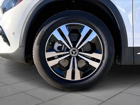 Used 2025 Mercedes-Benz GLA 250 image 10