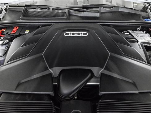 Certified 2025 Audi Q8 Premium Plus w/ Premium Plus Package image 24