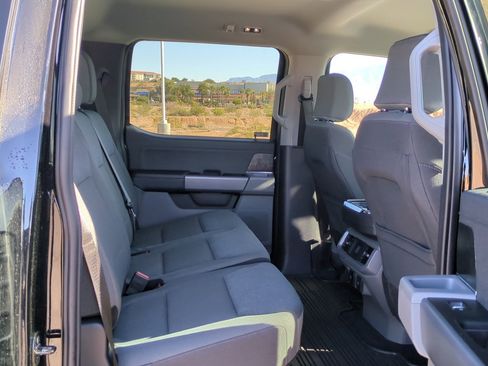 Used 2024 Ford F150 Lightning XLT image 29