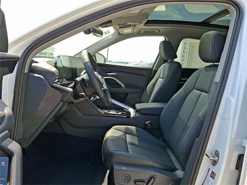 New 2025 Audi Q5 Premium image 9