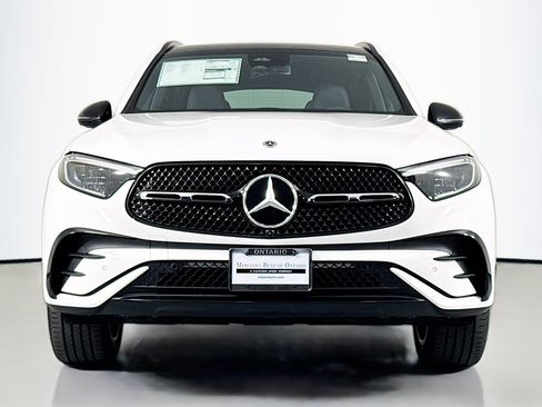 New 2026 Mercedes-Benz GLC 300 image 2