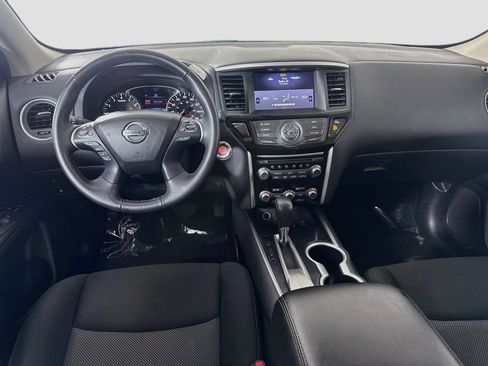 Used 2020 Nissan Pathfinder SV FWD image 17