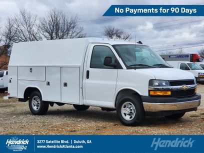 New 2025 Chevrolet Express 3500 w/ Power Convenience Package