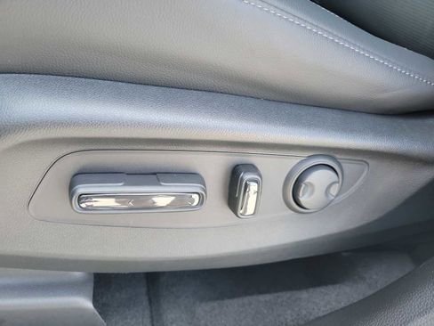Used 2026 Honda CR-V EX-L image 16