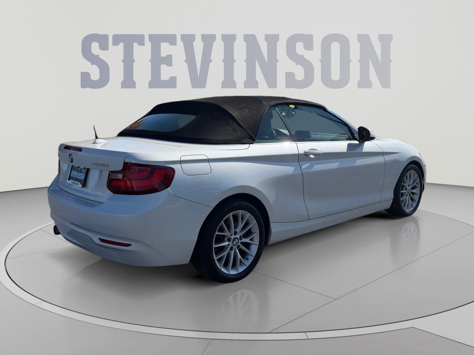 Used 2015 BMW 228i xDrive Convertible AWD/4WD image 5