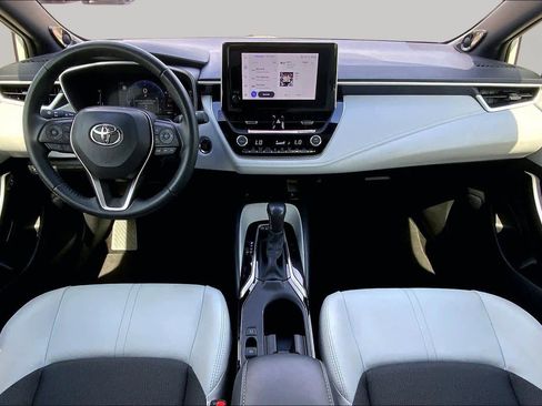 Used 2024 Toyota Corolla XSE FWD image 15