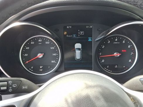 Used 2022 Mercedes-Benz GLC 300 4MATIC w/ Multimedia Package Lite image 13