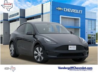 Used 2024 Tesla Model Y Long Range video 1