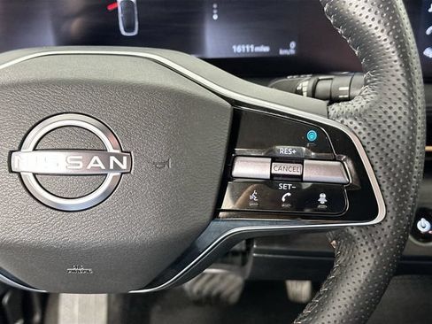 Used 2023 Nissan Ariya FWD image 21