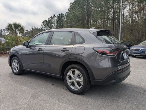 Used 2023 Honda HR-V LX image 5